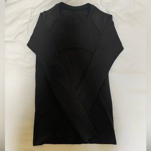 Lululemon Black Long Sleeve Swiftly Tech